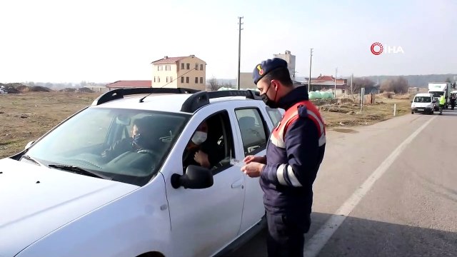 - Domaniç’te polis ve jandarma ekiplerinden sıkı denetim