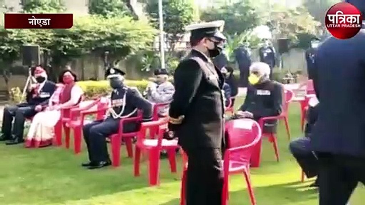 नोएडाः लेफ्टिनेंट जनरल एसके सैनी ने पुष्प चक्र...