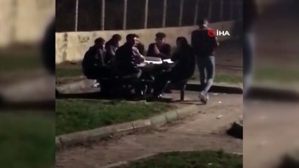 Kısıtlama saatinde parkta okey pahalıya patladı