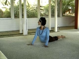 Lulu Bandha's Yoga Kira Ryder - Cobra Neck Stretch