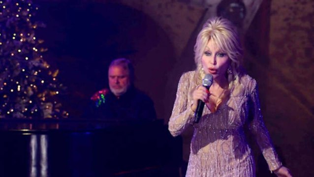 Dolly Parton Shares Precious Childhood Memory of Brother Randy's Arrival As a Christmastim