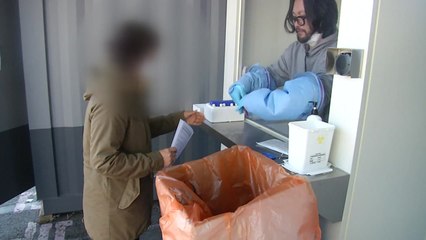 경남서 34명 추가 확진...경남교육청, 직원 감염에 재택근무 / YTN