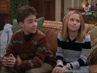 Two of a Kind - 1x19 - The Odd Couples