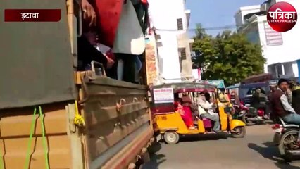 उपवास पर बैठे कांग्रेसियों को पुलिस ने किया गिरफ्तार