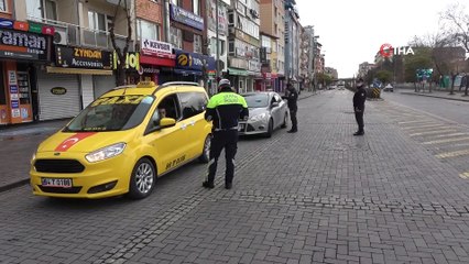 Polis, cadde ve sokaklarda denetim yaptı