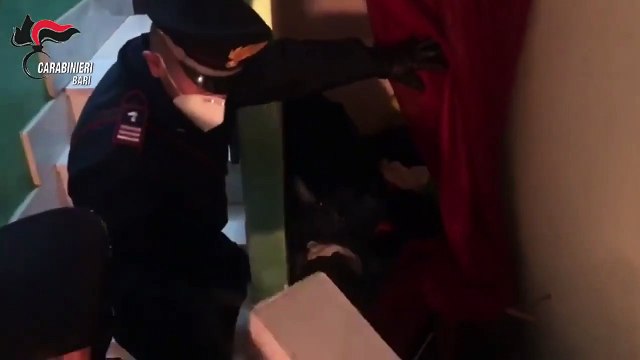 Sannicandro di Bari - Droga e armi nel sottoscala arrestato 20enne (19.12.20)