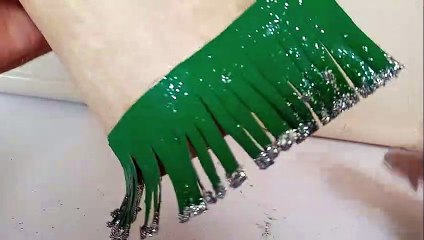 ARBOLITO DE NAVIDAD DE ROLLOS DE PAPEL.