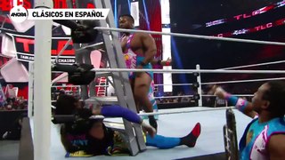 Clásicos en Español: The New Day vs. The Usos vs. Lucha Dragons: WWE TLC 2015