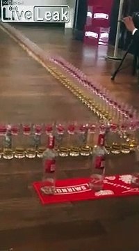 Dominos façon russe : avec des verres de Vodka !