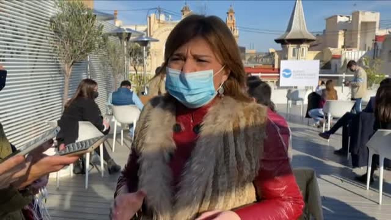 Isabel Bonig: "Ha sido imposible desde el gobierno de España coordinar una respuesta y un plan conjunto de vacaciones"