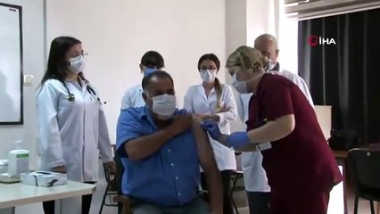 Cerrahpaşa'da ilk korona virüs aşı yapıldı