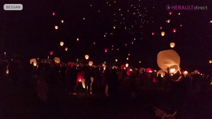 Les Bessanais ont  illuminés le ciel avec un lâcher de 500 lanternes !