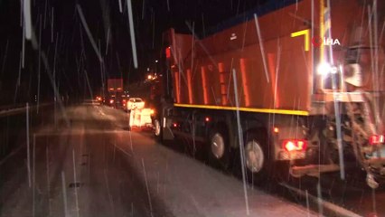 Bayburt’ta kar yağışı etkili oluyor