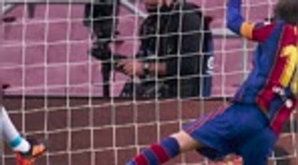 Barcelone - Messi au niveau de Pelé