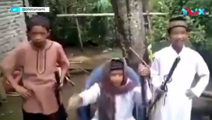 Miris, 3 Bocah Diajari Membenci Presiden Jokowi