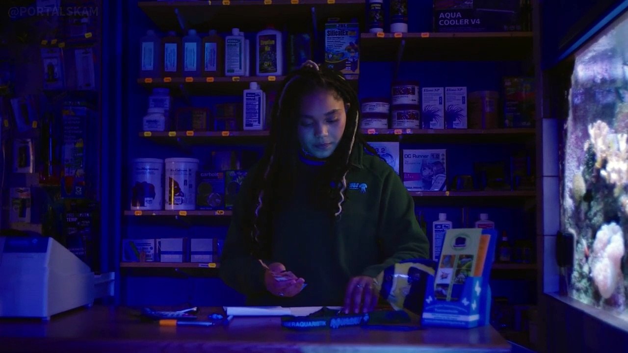 DR-S06E01