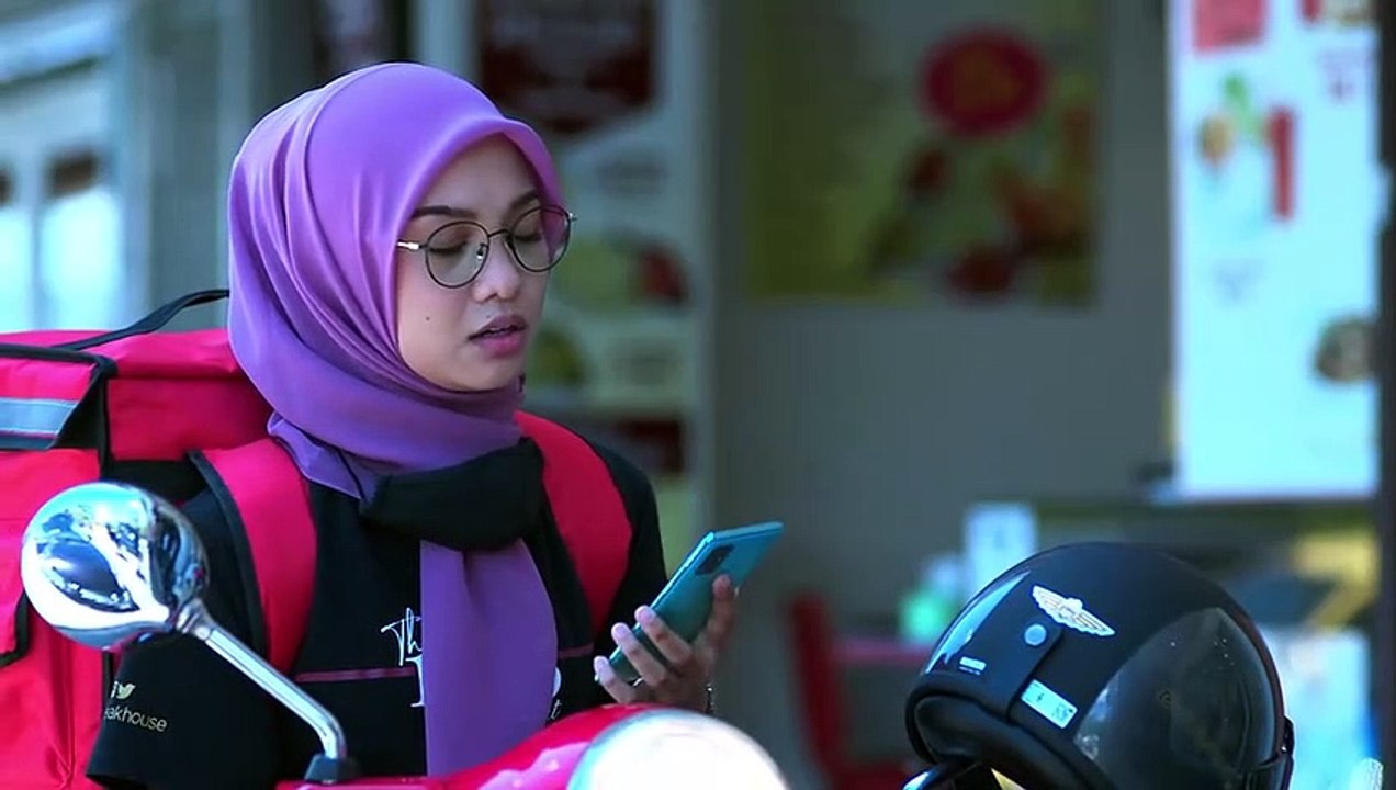 Biar Mereka Cemburu Eps 8