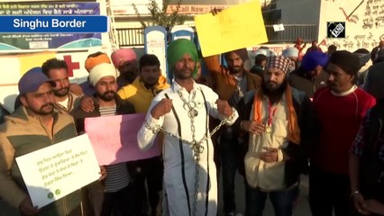 Farmer chains himself to mark protest against farm laws at Singhu Border