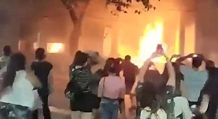 Adalet Bakanlığı'nı böyle yaktılar