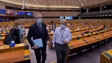 Brexit: Σκληρό «πόκερ» από τους Βρετανούς - «Να υποχωρήσει η ΕΕ»