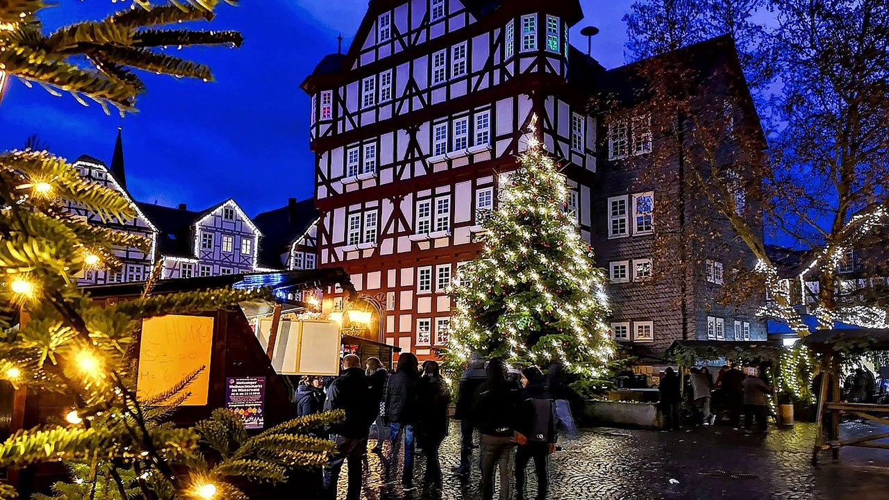 weihnachtliches Rathaus Melsungen