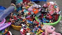 Fête de Noël :  La commercialisation des jouets de seconde main