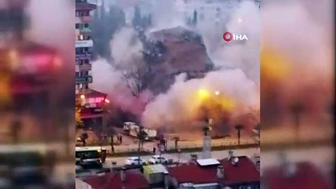 Bursa’da Eski Emniyet Müdürlüğü binası böyle yıkıldı