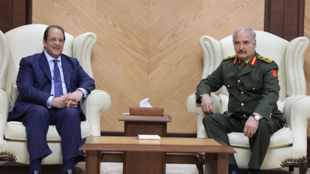 ما وراء الخبر- عباس كامل يلتقي حفتر وعقيلة صالح.. ما دلالات ذلك؟