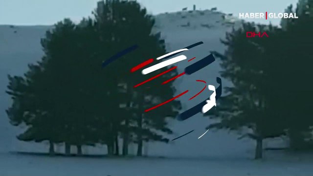 Antrenman sırasında kurt sürüsüne denk geldiler