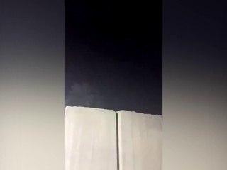 صواريخ تستهدف السفارة الأمريكية في ⁧بغداد⁩