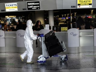 Passagiere aus Großbritannien stranden an deutschen Flughäfen