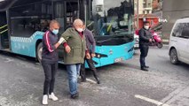 - Beyoğlu’nda halk otobüsüyle minibüs çarpıştı: 2 yaralı