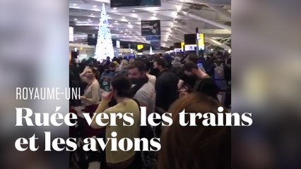 A Londres, gares et aéroports sont pris d'assaut avant l'interdiction de voyager