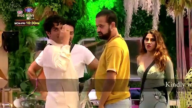 Bigg Boss 14 spoiler alert Day 68 Vikas Gupta's entry SHOCKS Arshi Khan
