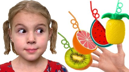 Mania makes Fruit Smoothies - Color Song Nursery Rhymes