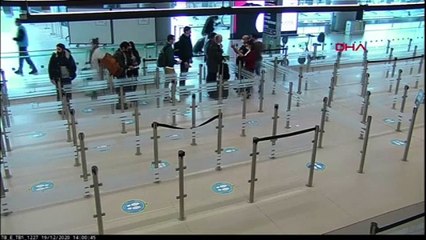 Ölmüş kişinin pasaportuyla Türkiye'ye girerken yakalandı