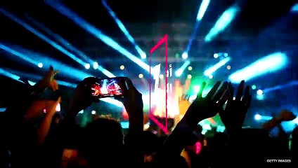 يصدر أغاني الحجر الصحي "Paul McCartney"في ألبومه الجديد، و "RIhanna" يعتذر لـ "Eminem"