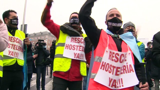 Hosteleros exigen el rescate del sector tras caminar 15 días desde Pontevedra