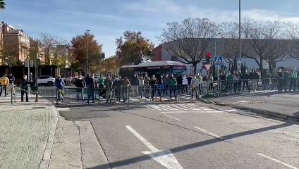 Junta de Accionistas del Real Betis 2020: Béticos apoyan a Serra Ferrer y gritan "directiva, dimisión"
