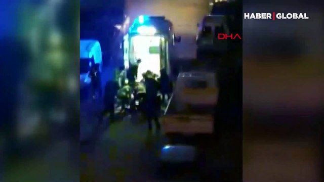 Kavga eden iki kardeşi ayırmak isteyen anne canından oldu!