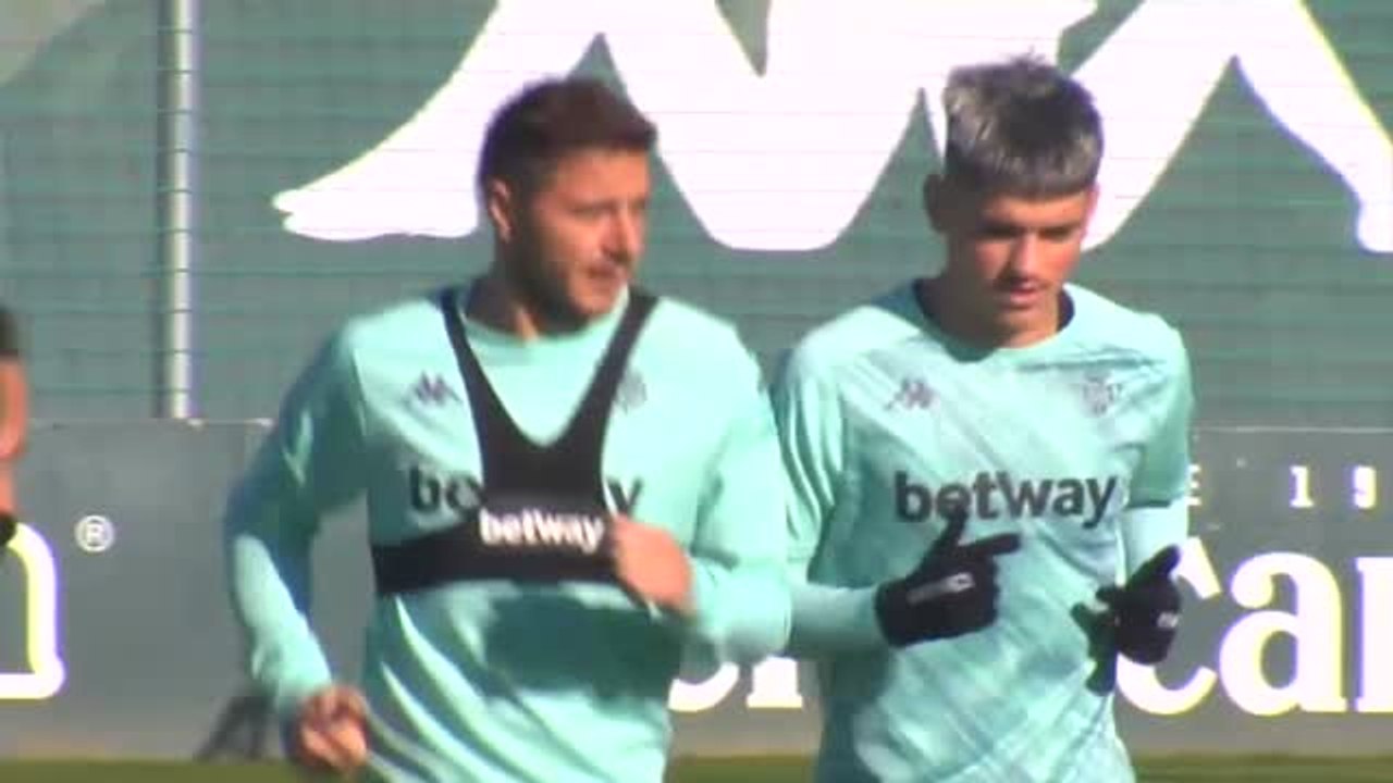 El Betis prepara su próximo encuentro de LaLiga contra el Cádiz