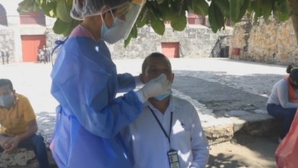 Colombia se prepara para una Navidad sin fiestas por incremento de casos de covid-19