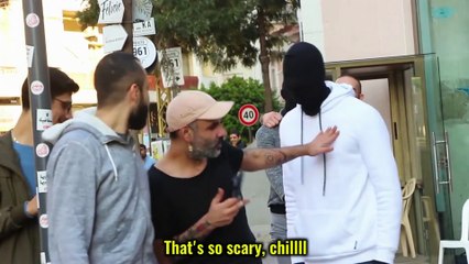 Manequin Coming Life Prank On Strangers part 1