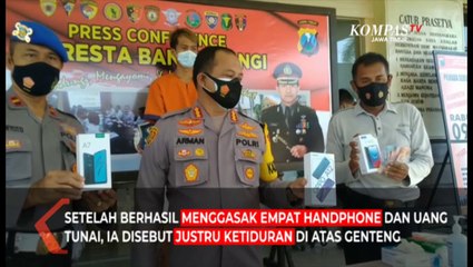 Ngantuk Setelah Beraksi, Maling Ketiduran di Atap Rumah