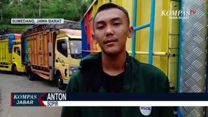 Kab. Sumedang Diguyur Hujan, Tebing 15 Meter Longsor