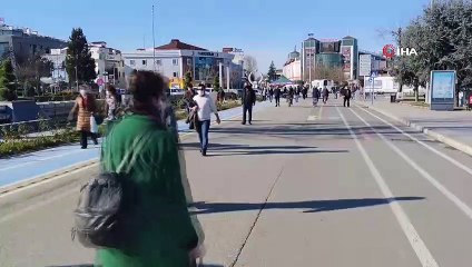 Kar yağışının beklendiği Düzce yazdan kalma günleri yaşıyor