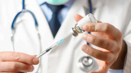 Aprueban en el Reino Unido la vacuna de AstraZeneca/Oxford contra el covid