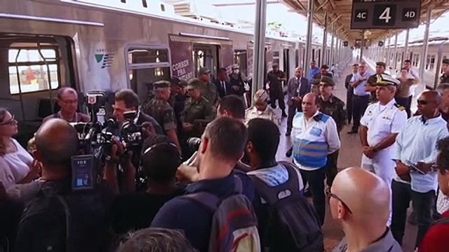 Marcelo Crivella é detido no Rio de Janeiro