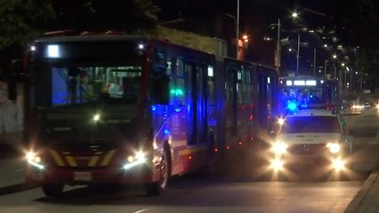 Entre 12 delincuentes atracaron un mismo bus de Transmilenio en Bogotá