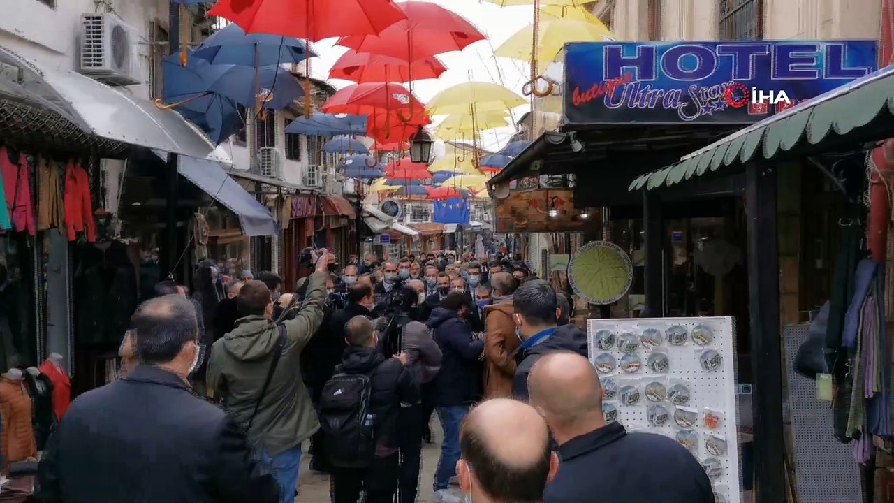 - TBMM Başkanı Şentop, Üsküp Türk Çarşısını ziyaret etti